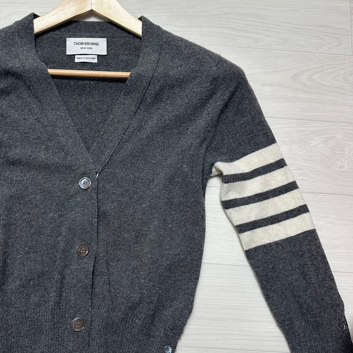 톰브라운 캐시미어 가디건 여성 42사이즈 상품이미지3