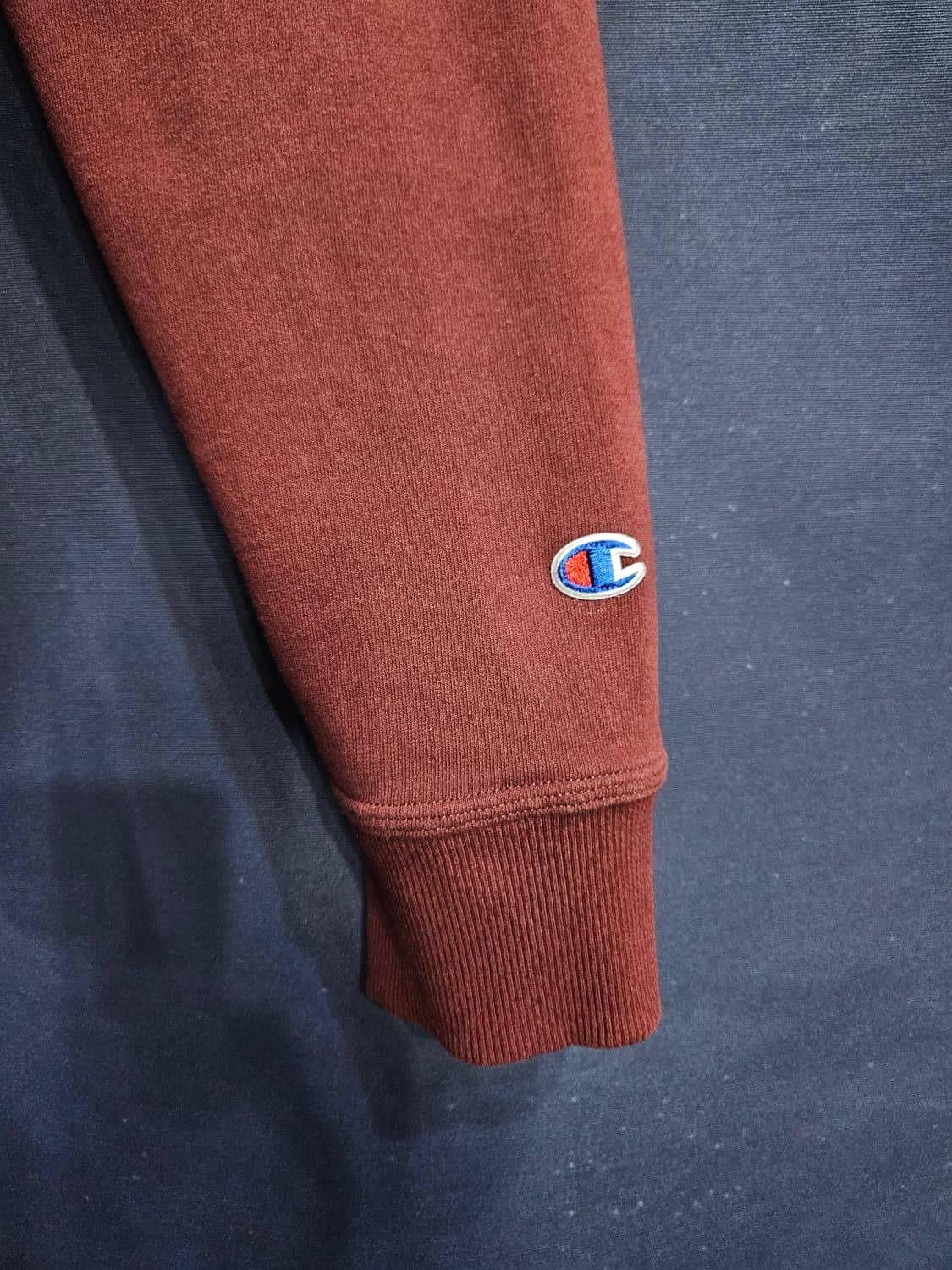 챔피온 버건디컬러 남성 오버핏 100 기모 맨투맨  상품이미지5