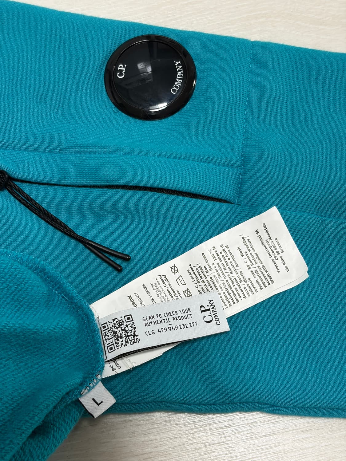 CP컴퍼니 맨투맨 테일 블루 상품이미지5