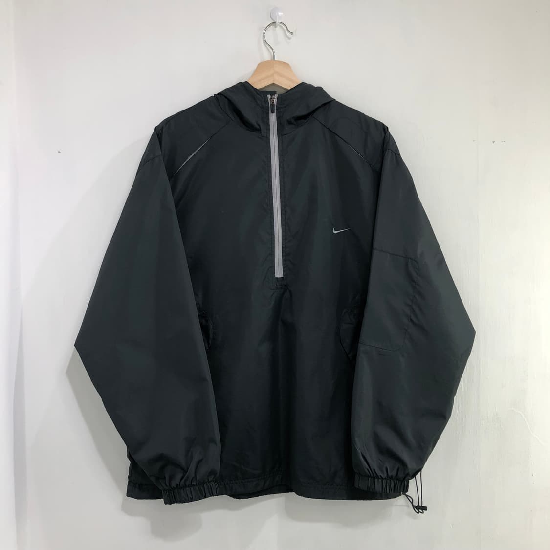 나이키 챠콜 후드 아노락 상품이미지3