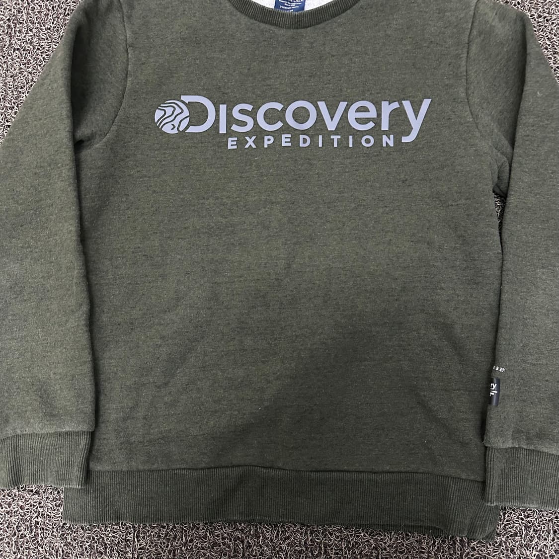 디스커버리 여성 기모 맨투맨 카키 95(M) 상품이미지3