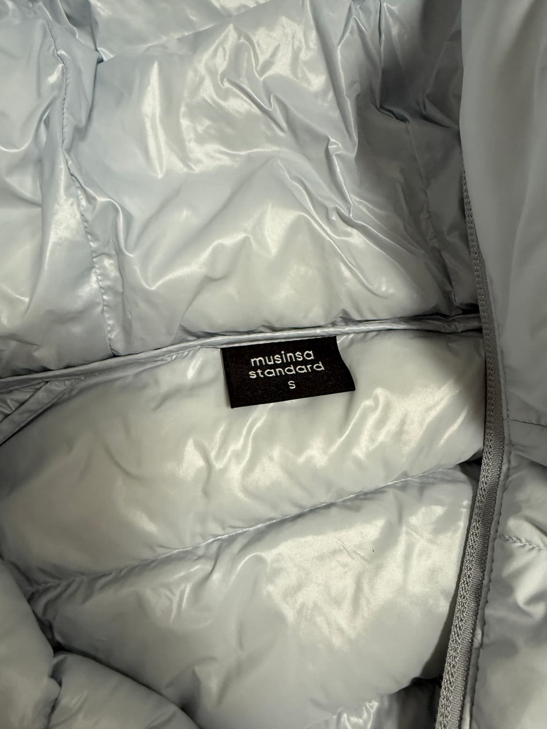 [무신사스탠다드] 시티 레저 후드 라이트 다운 자켓(S) 상품이미지3