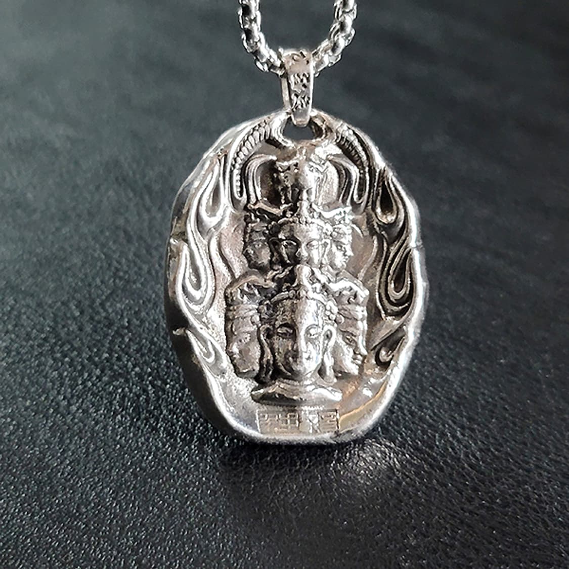 삼면관음 백동 펜던트 엔틱 선물 부처님 관세음보살 불교 남자 목걸이 상품이미지8