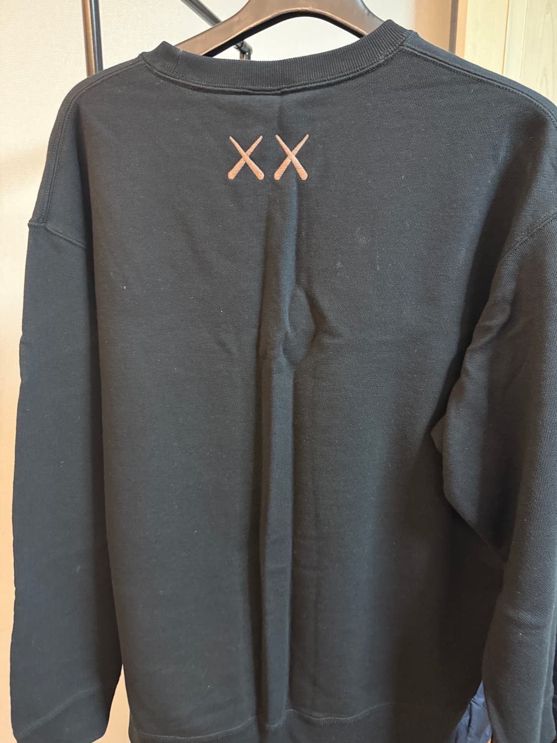 유니클로 카우스 맨투맨 새상품 [XL] 상품이미지2