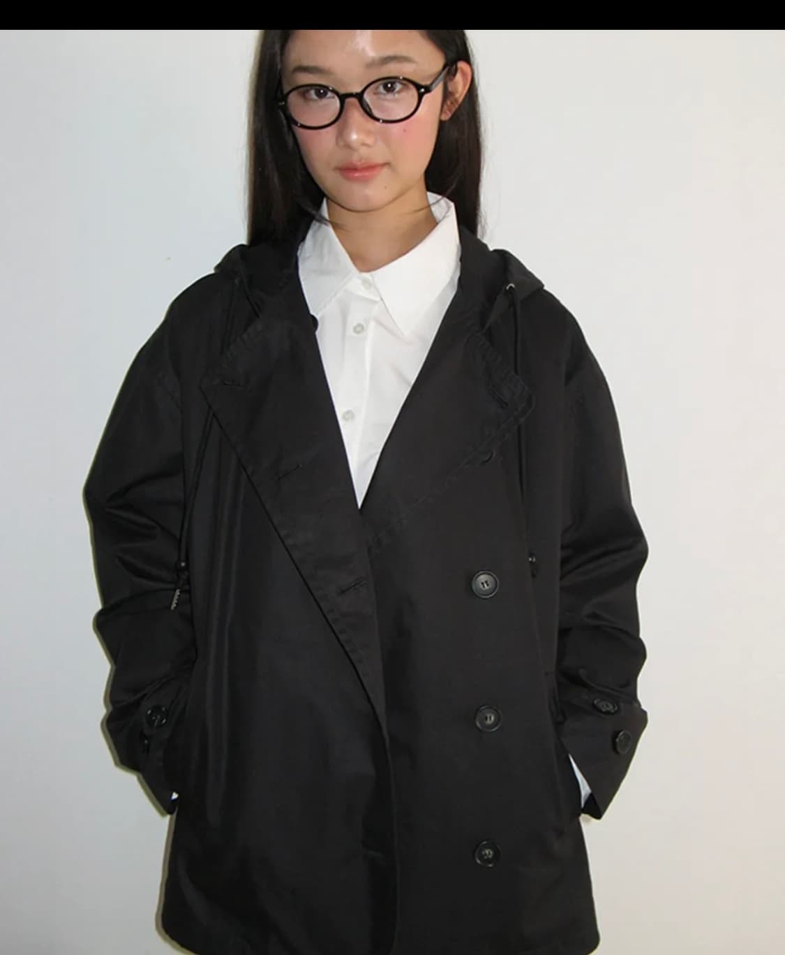 론론  HOODED ASYMMETRIC TRENCH JACKET 블랙 상품이미지2