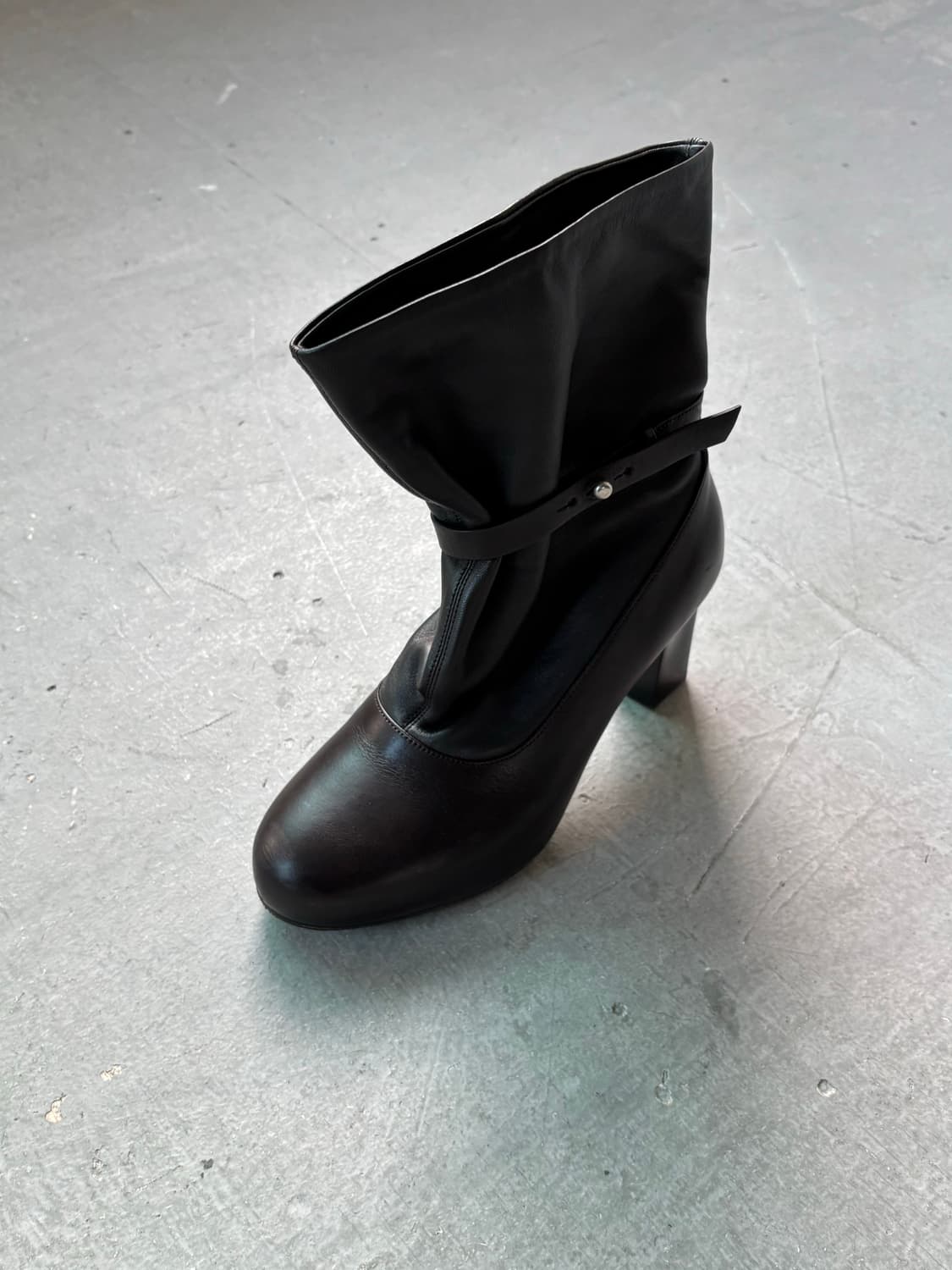 르메르 21fw 소프트 힐 앵클 부츠 상품이미지9