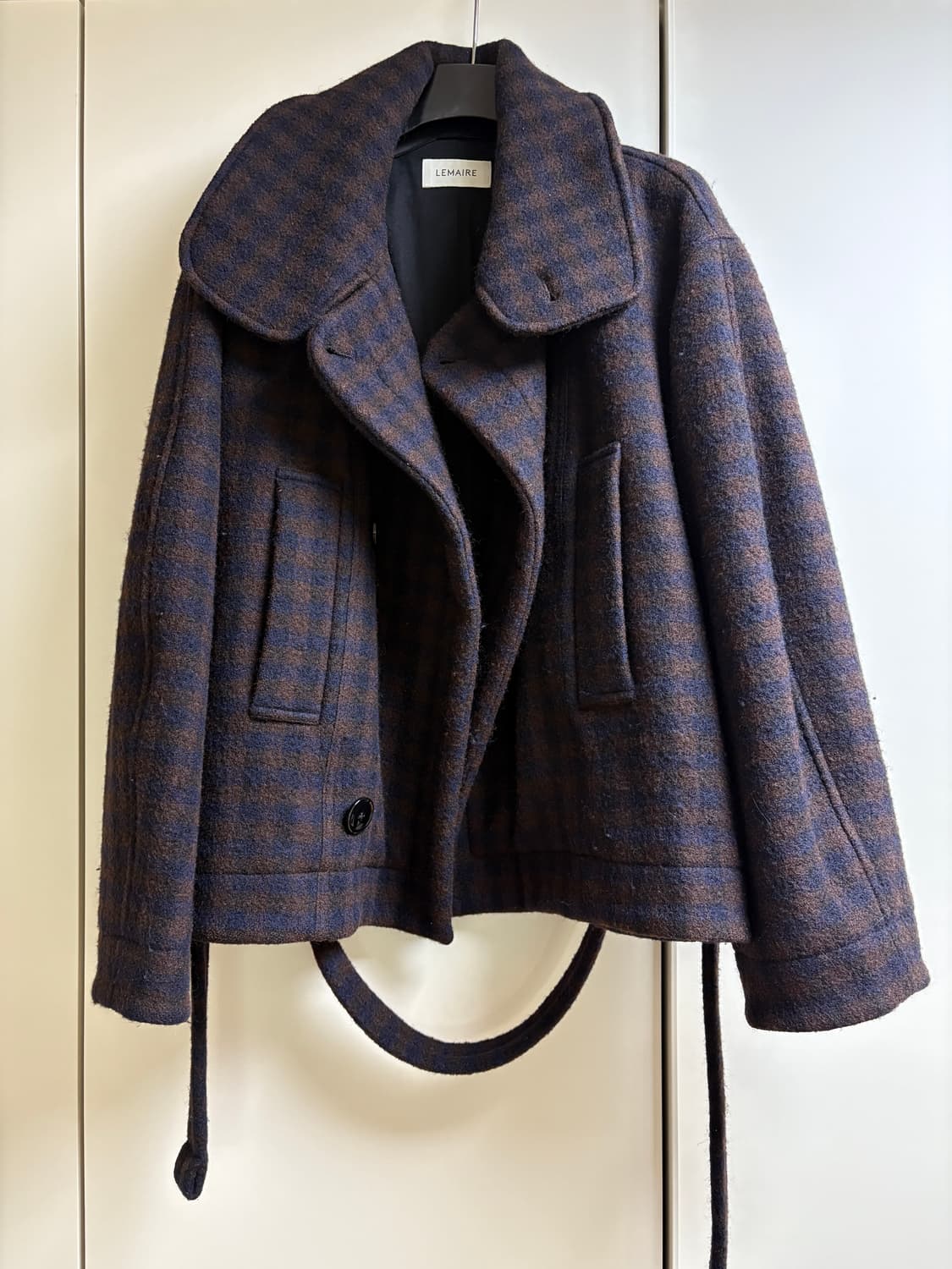 Lemaire check belted coat 판매합니다. 상품이미지1