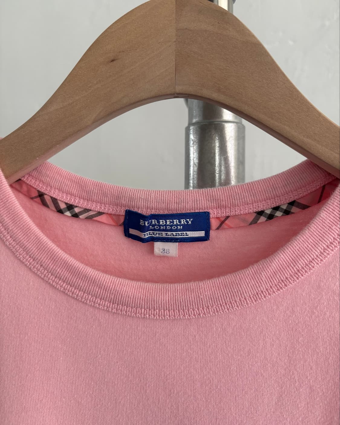 Burberry 버버리 블루라벨 핑크 기마 로고 크롭 티셔츠 상품이미지6