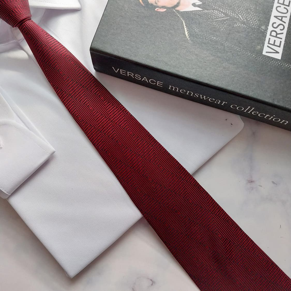 베르사체 실크 메두사 패턴 슬림 넥타이 7.7cm A+등급 K1613
 상품이미지8