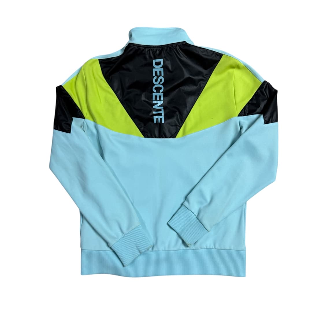 데상트 트랙탑 상품이미지3