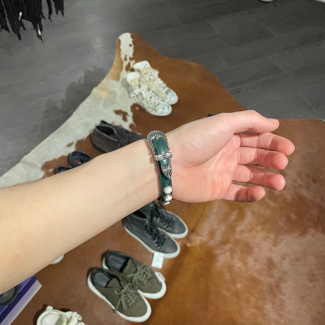 토가 웨스턴 스터드 팔찌 상품이미지2