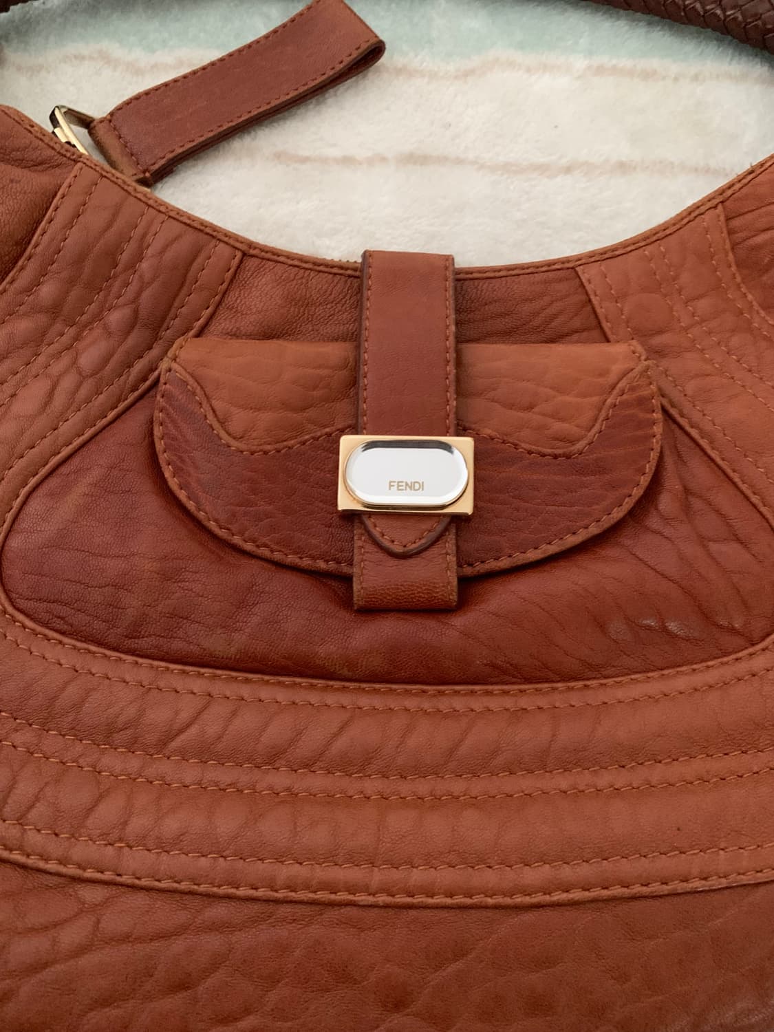 펜디 스파이백 숄더백 정품 상품이미지3