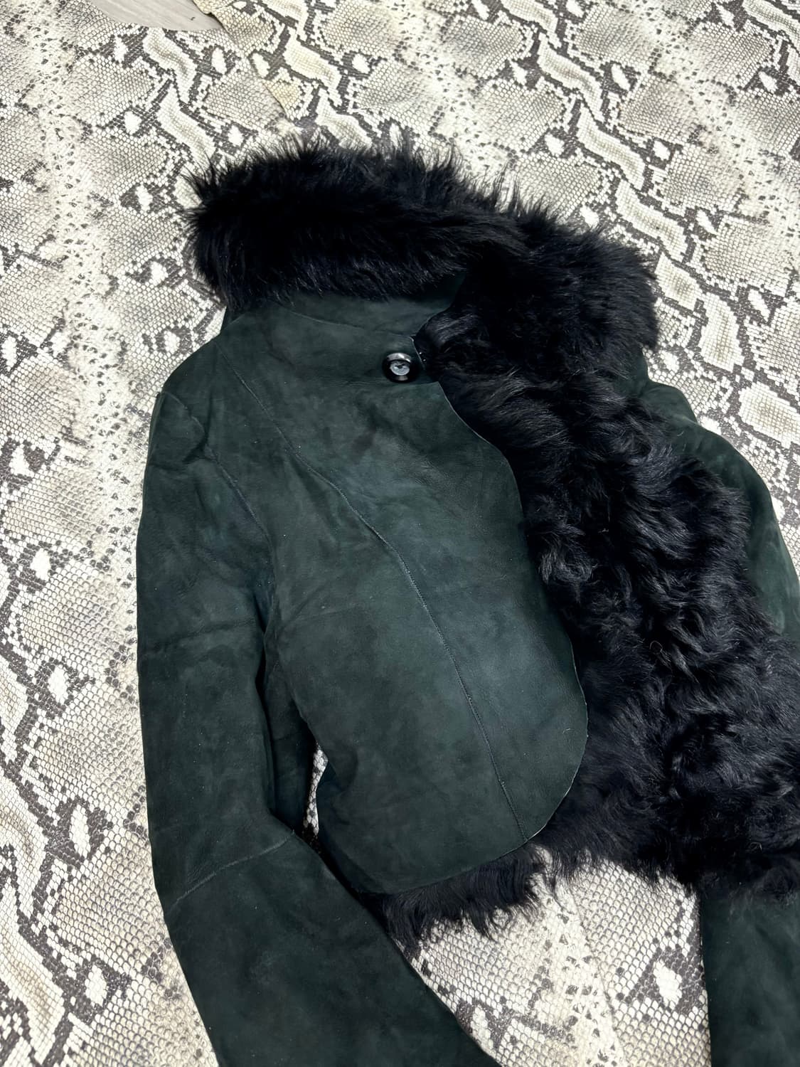 “Vintage” V-Kei Mood Fur Trimming Short  상품이미지9
