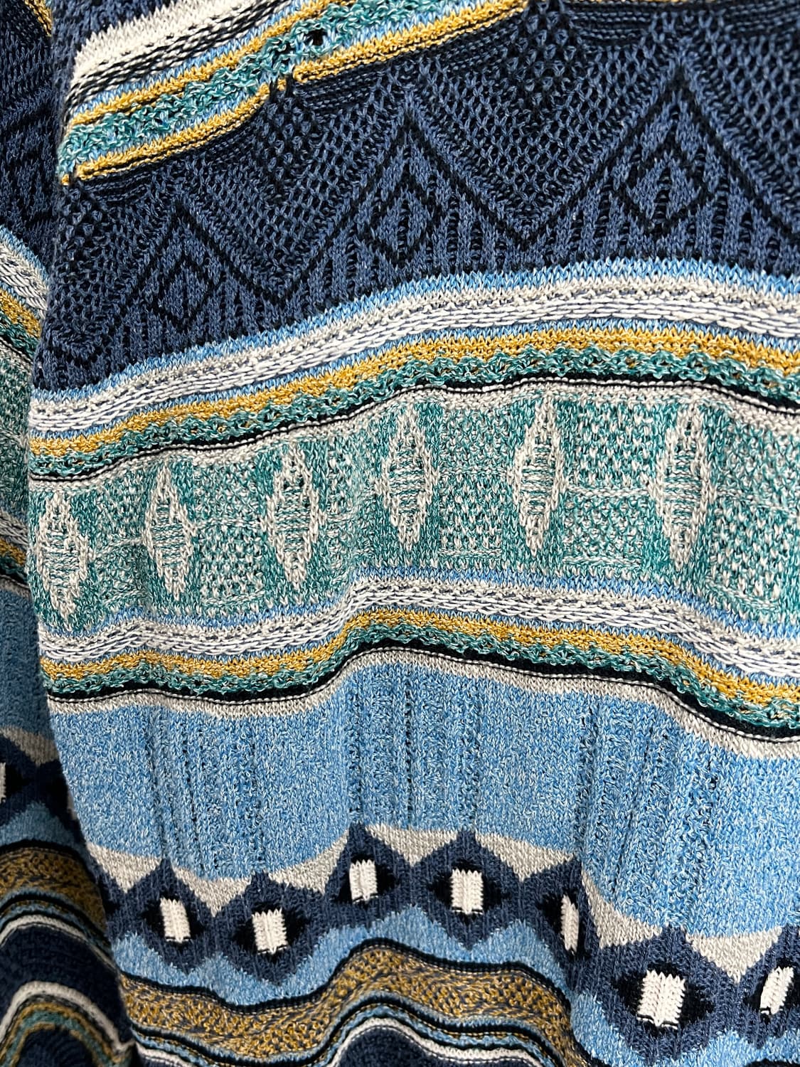 College 쿠지 스타일 빈티지 꽈배기 케이블 니트 상품이미지3