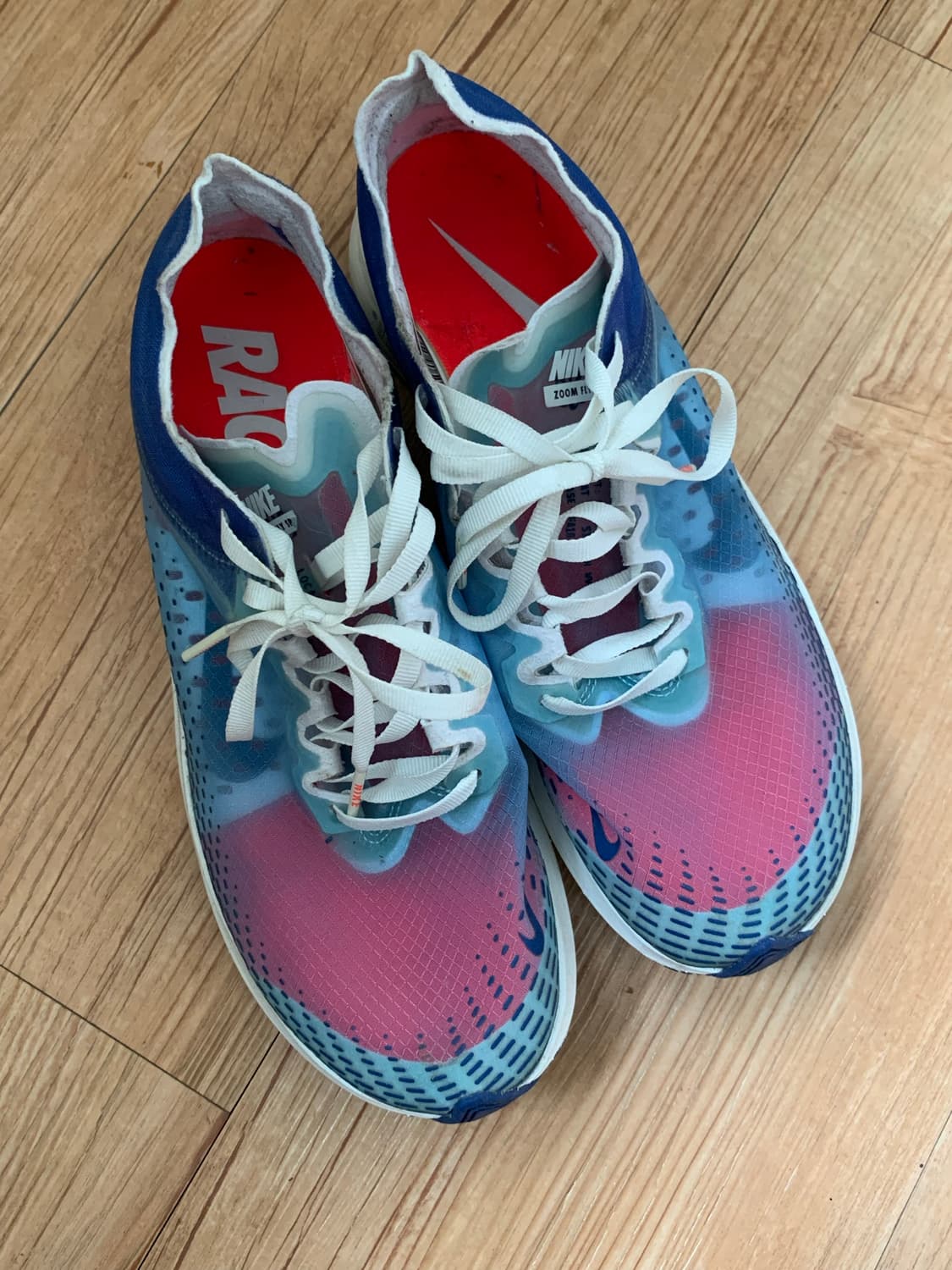 Nike 러닝화 상품이미지1