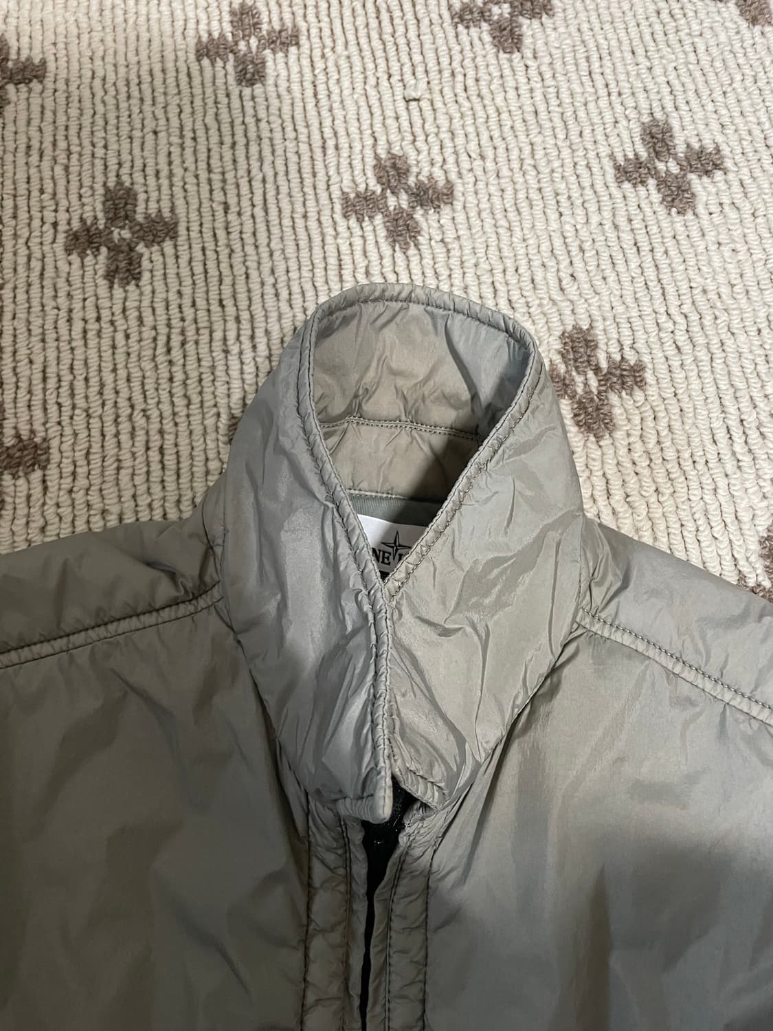 스톤아일랜드 나일론 경량 패딩 자켓 상품이미지8