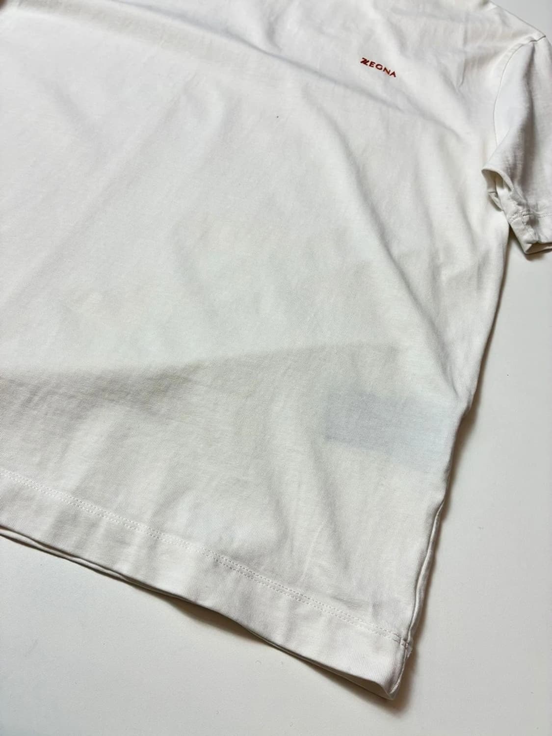 제냐 ZEGNA 화이트 크루넥 반팔 티셔츠 PN9030 상품이미지3