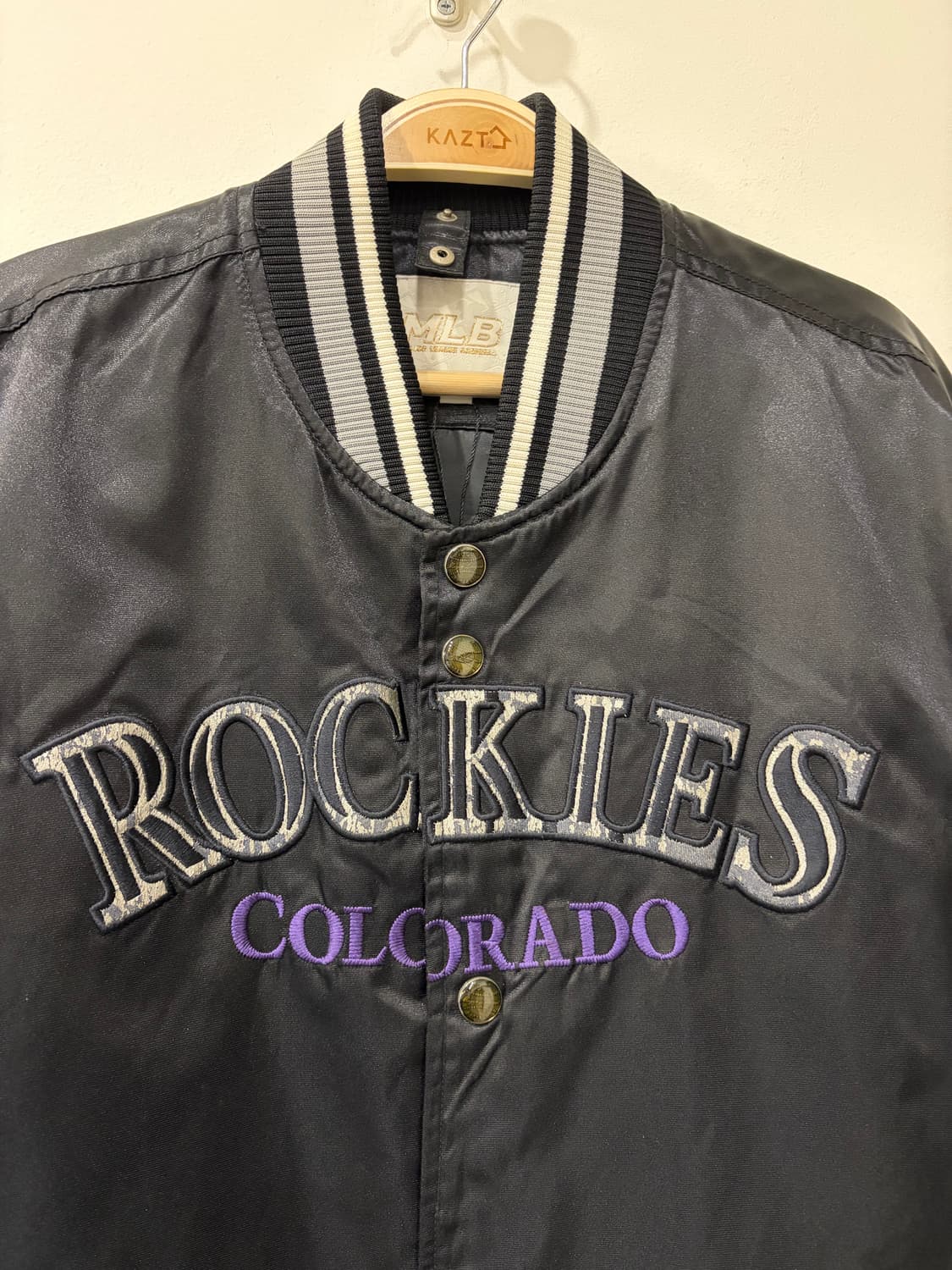 374. 엠엘비 콜로라도 로키스 바시티자켓 상품이미지2