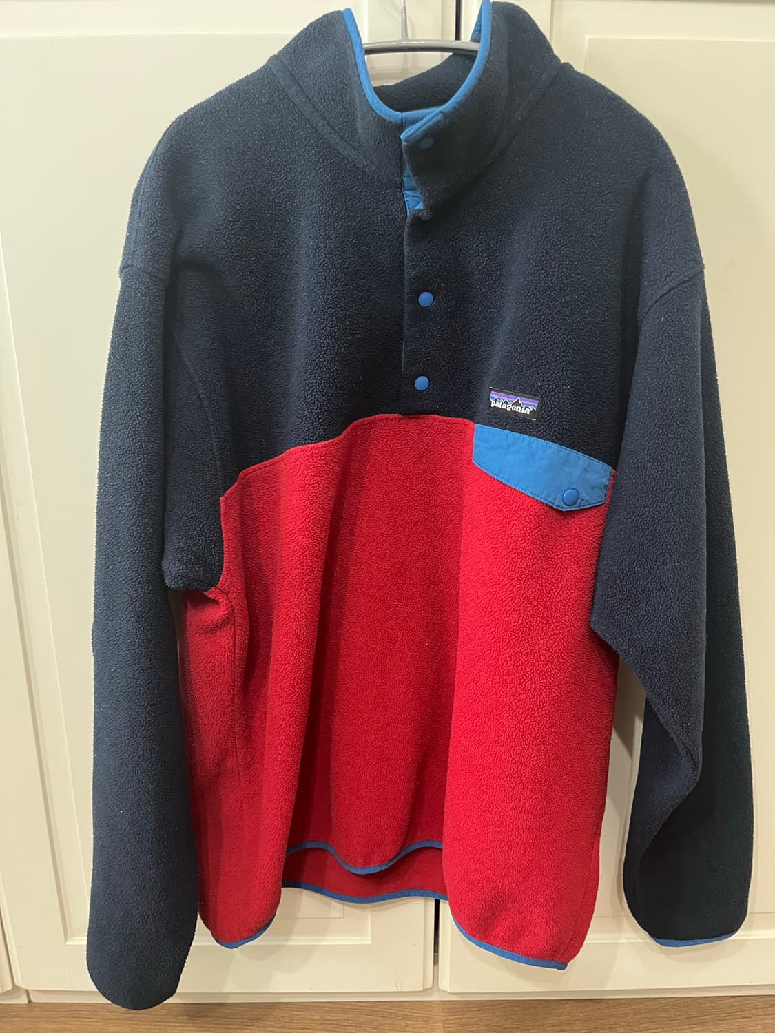 파타고니아 신칠라 레드 네이비 L사이즈 상품이미지1