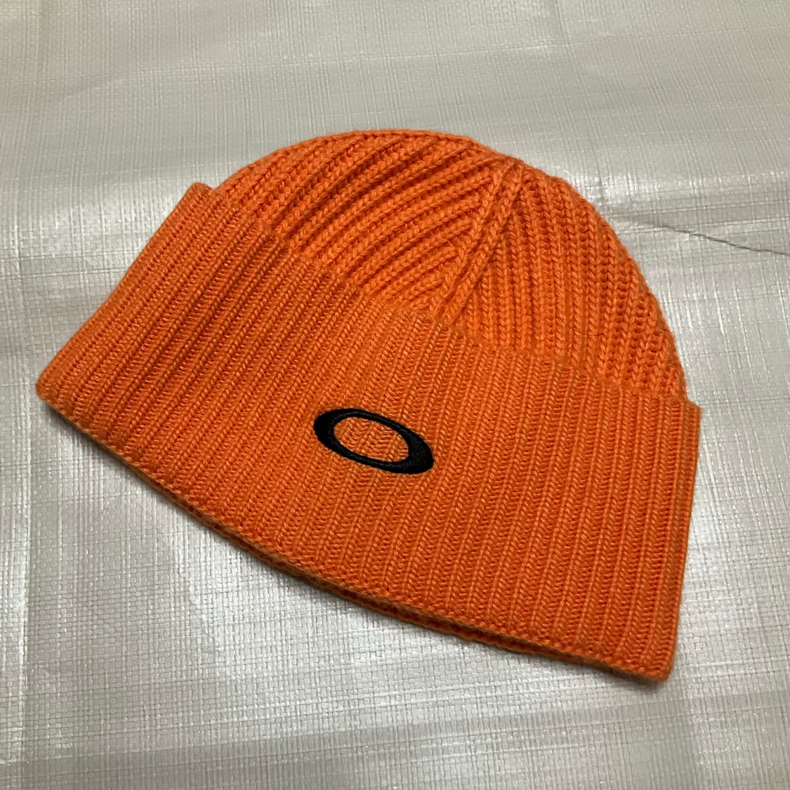 오클리 숏비니 오렌지 상품이미지1