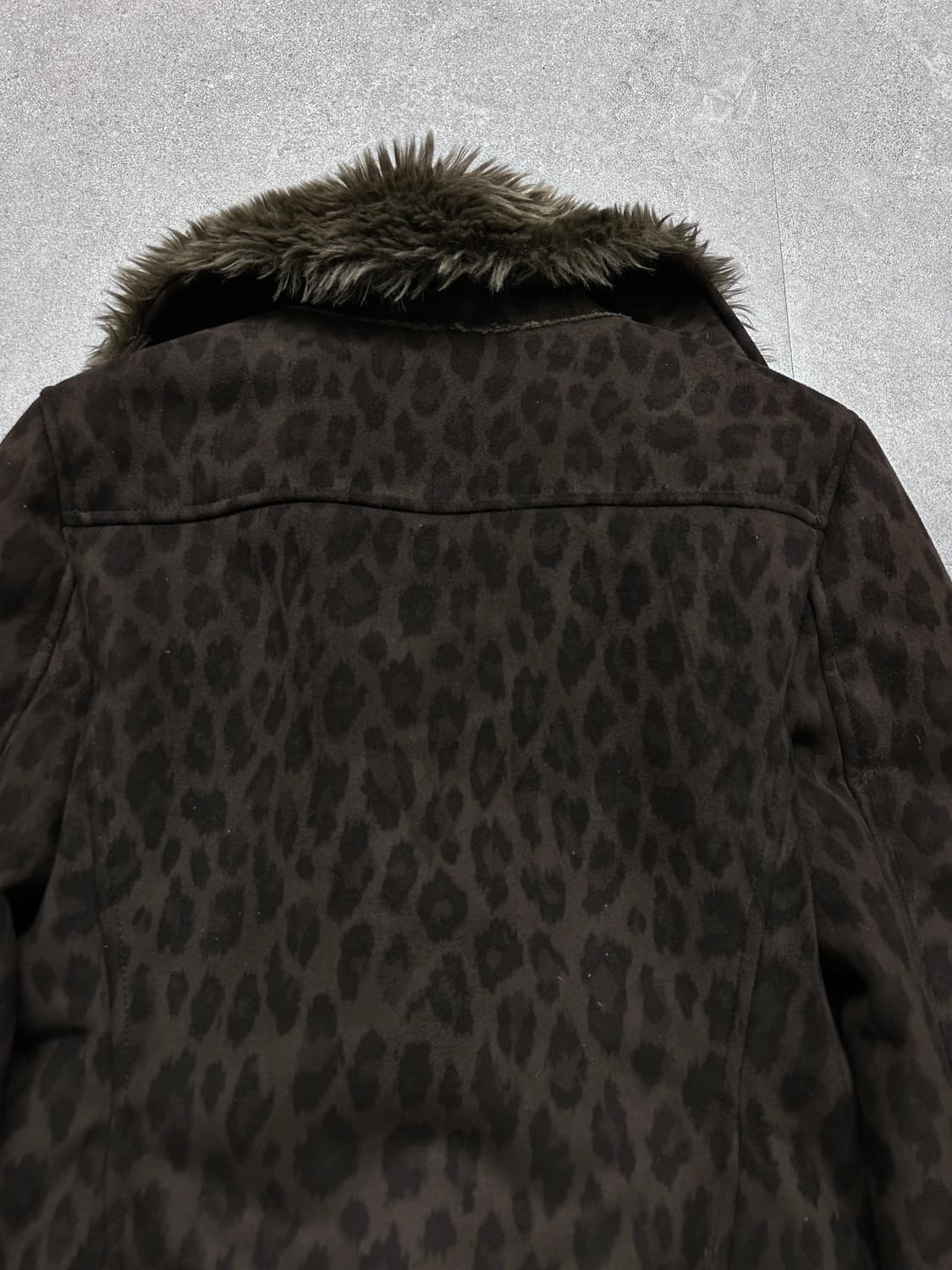 아르마니 레오파드 시어링 자켓 상품이미지8