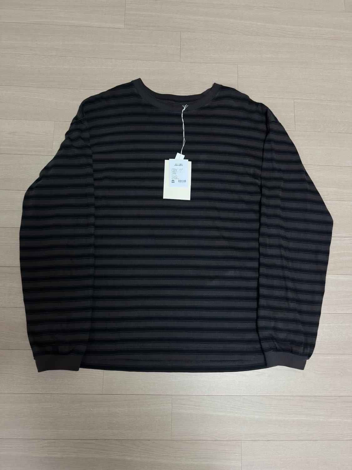 (3)(초판) 폴리테루 스트라이프 롱슬리브 차콜 상품이미지2