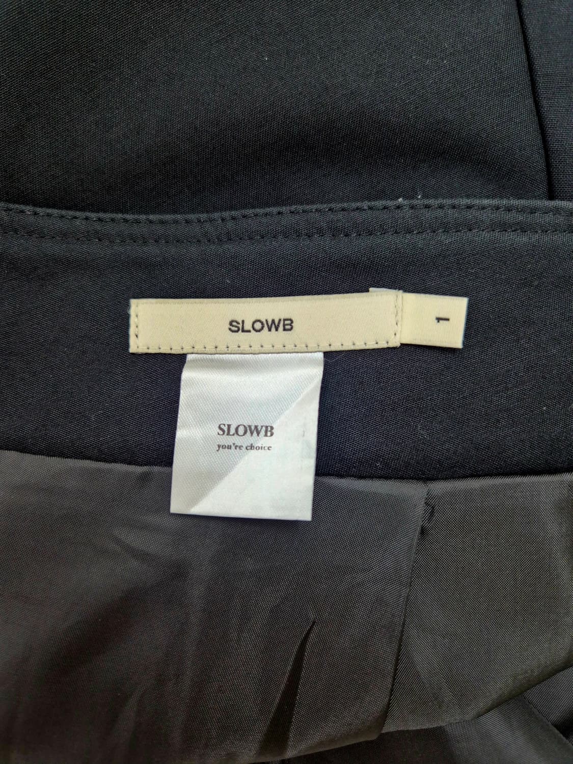 SLOWB 블랙 미니 A라인 스커트 상품이미지3