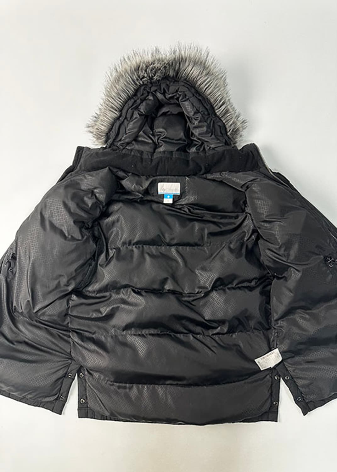 [XL] 컬럼비아 블랙 하프 다운 패딩 상품이미지3