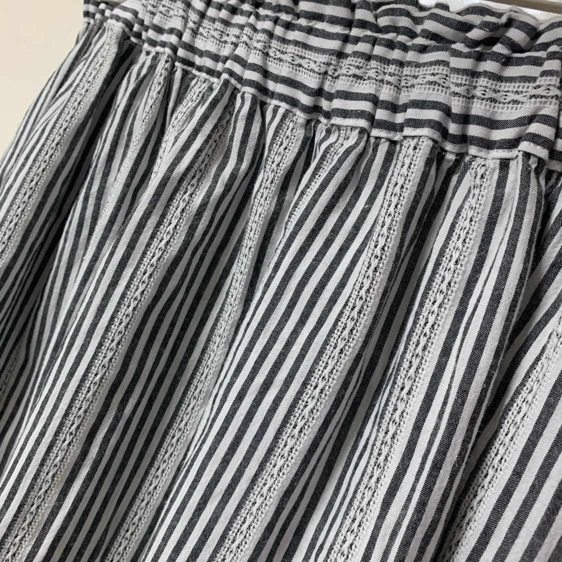 모리거루하구미 레이스 아일렛 스트라이프 스커트 상품이미지3