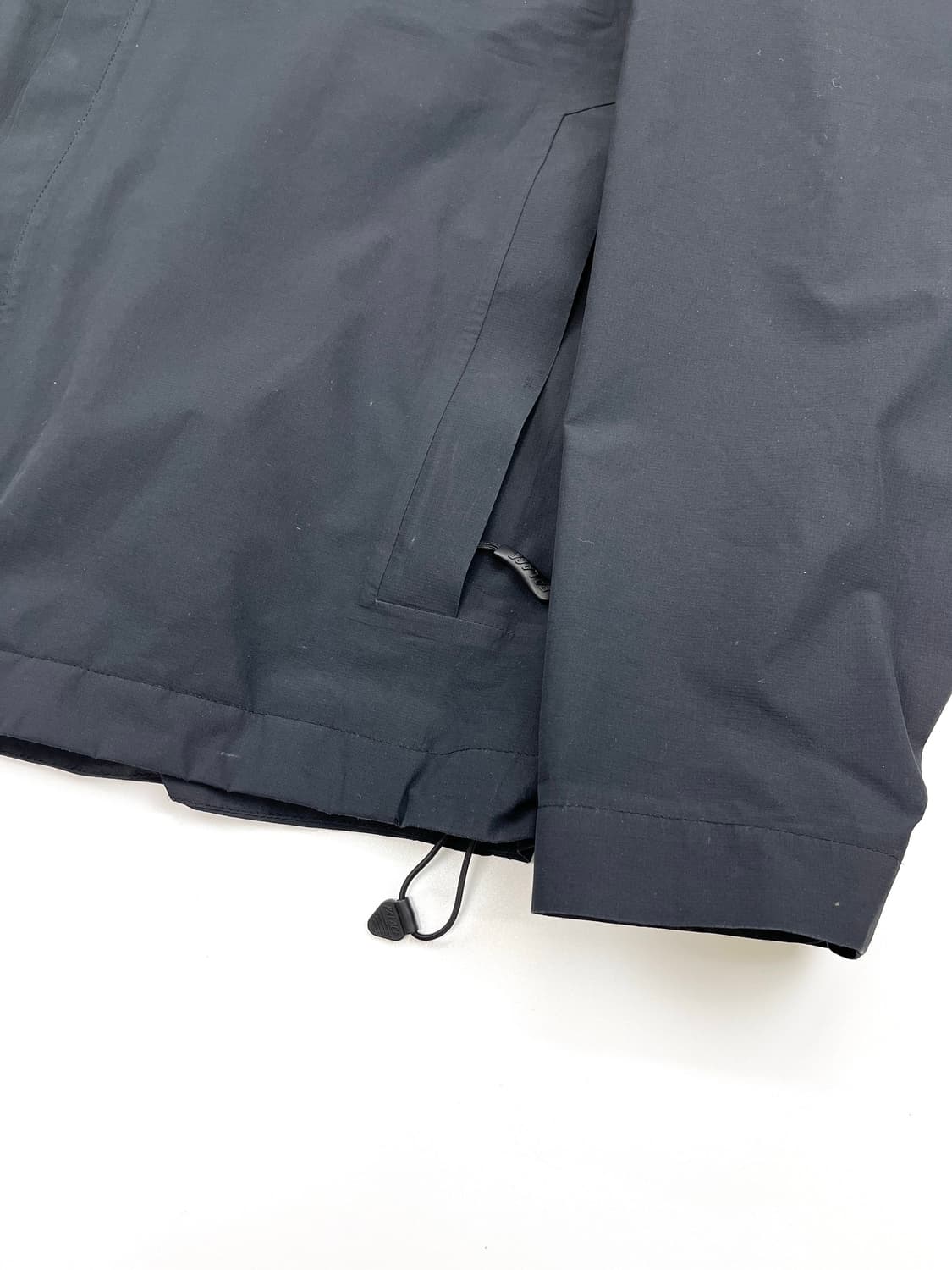 팔라스 고어텍스 바람막이 상품이미지3