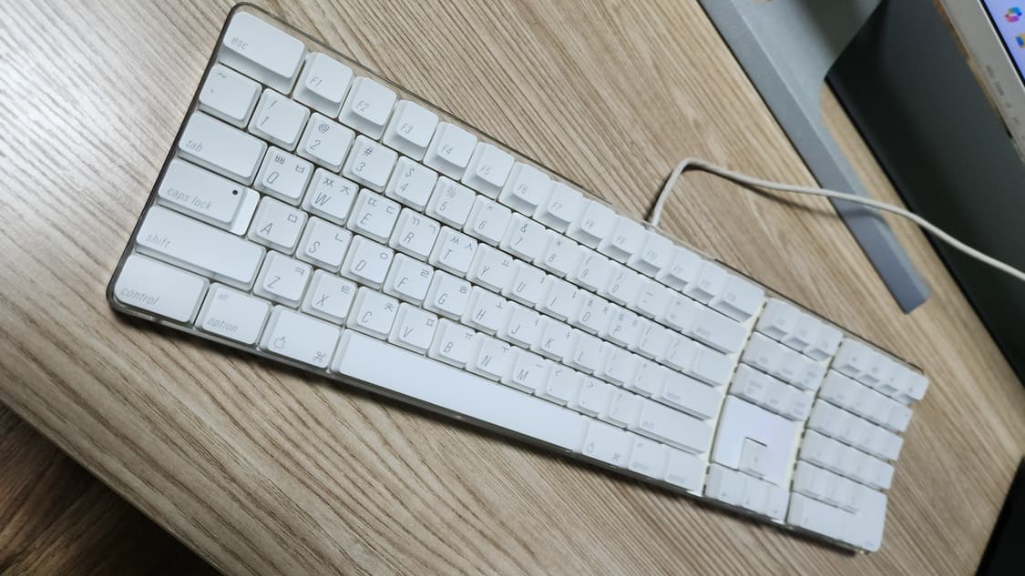 # APPLE 애플 G5 빈티지 풀배열 키보드 급처 / 레어키보드 상품이미지1