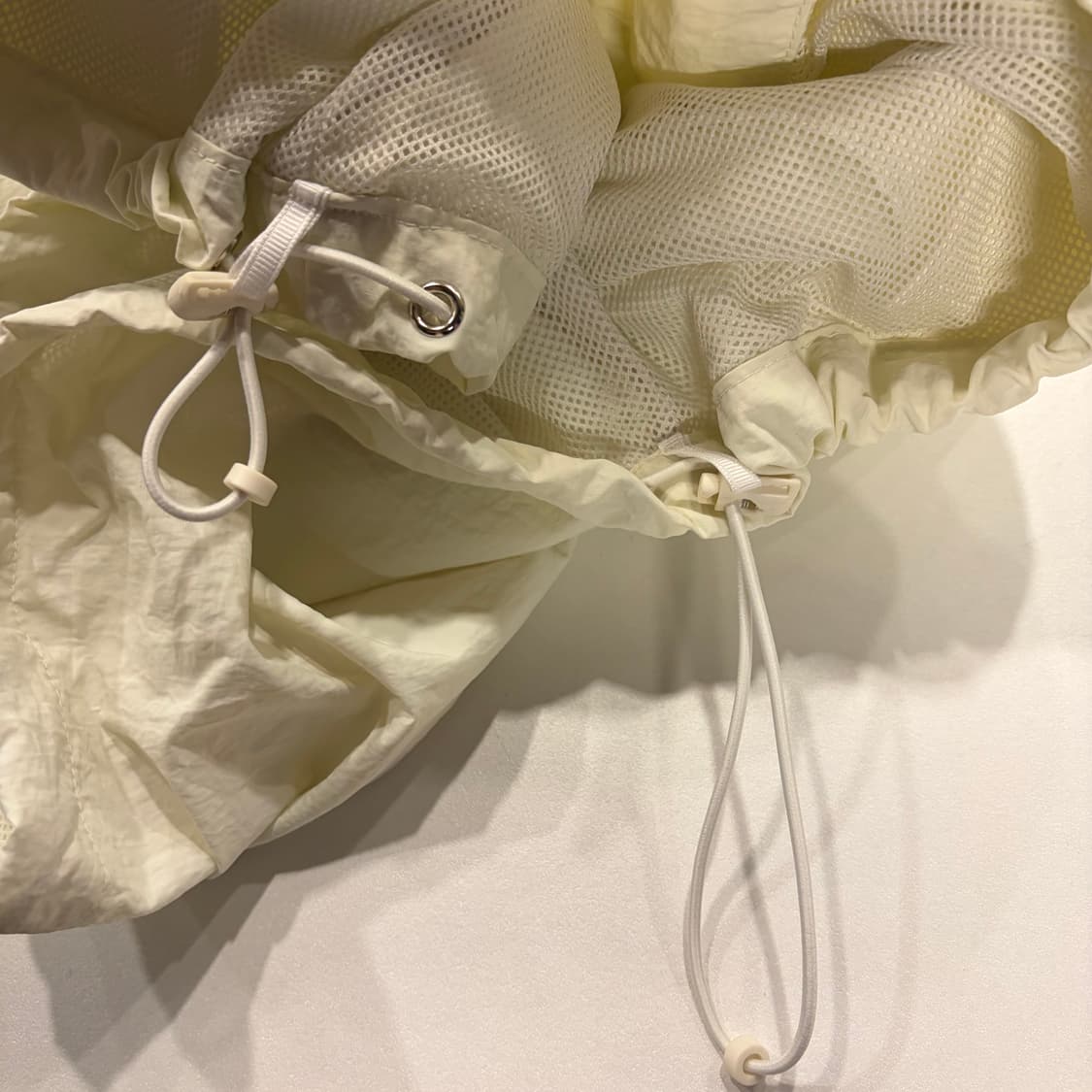 [L] 낫포너드 빅로고 아이보리색 바람막이 점퍼 B478 상품이미지6