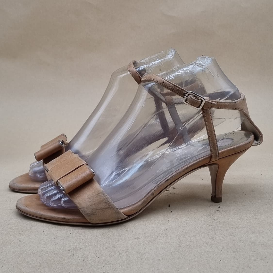 페라가모 여성 샌들힐 245 굽7 상품이미지1