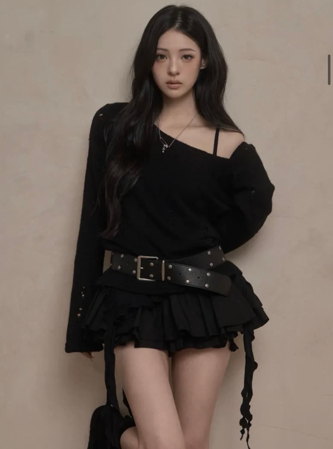 카키포인트 데미지 펀칭 니트 블랙 상품이미지4