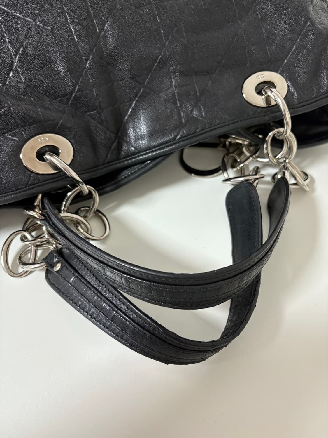 디올 까나쥬 빅 숄더백 상품이미지3