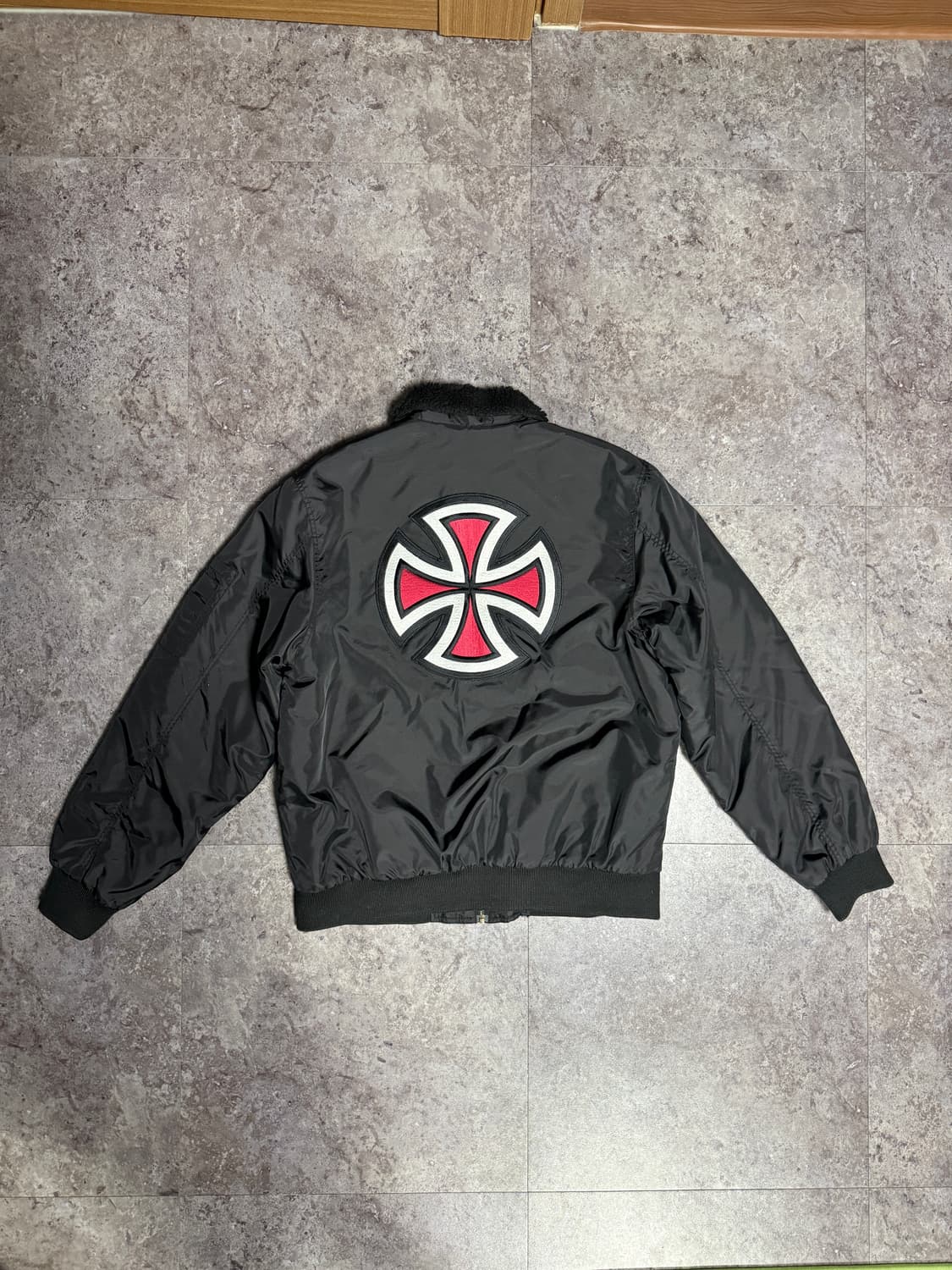 슈프림 인디펜던트 ma-1봄버 M 상품이미지2