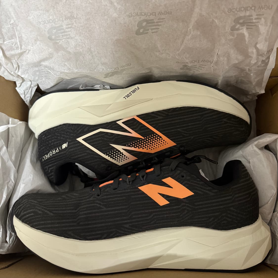 뉴발란스 퓨어셀 v5 러닝화  상품이미지5