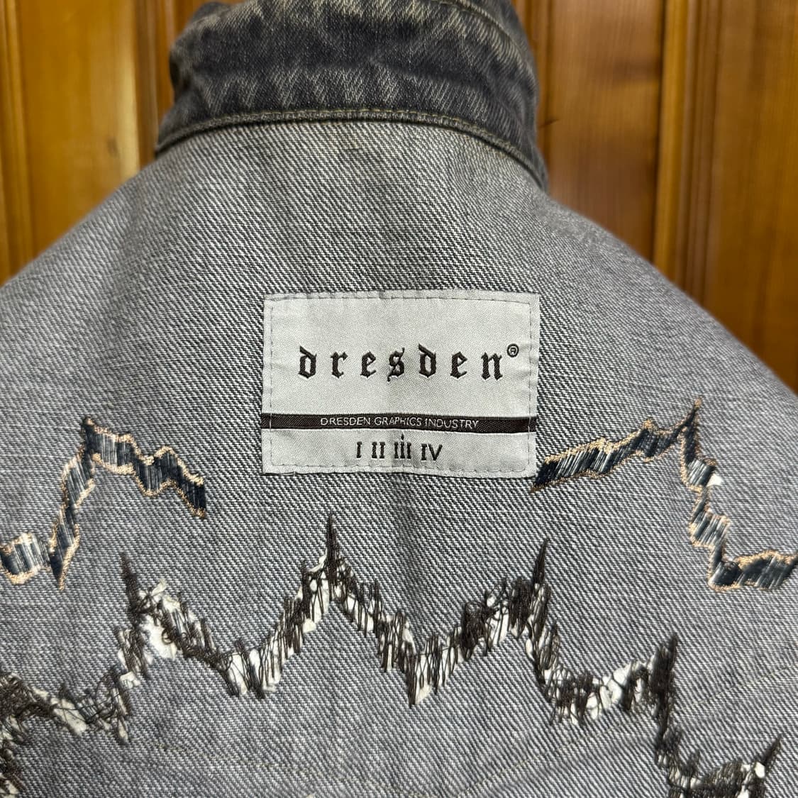 Dresden 그래픽 자수 데님 자켓 상품이미지6