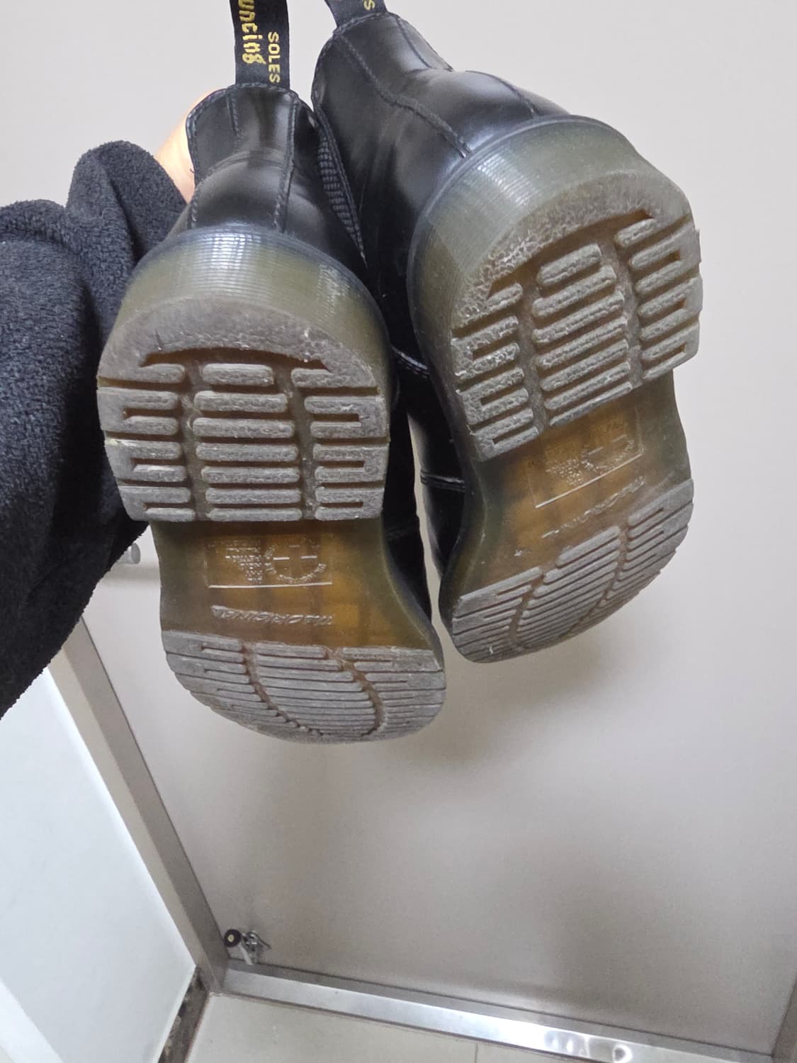 닥터마틴 2976 스무스 UK7 (260) 판매합니다 상품이미지4