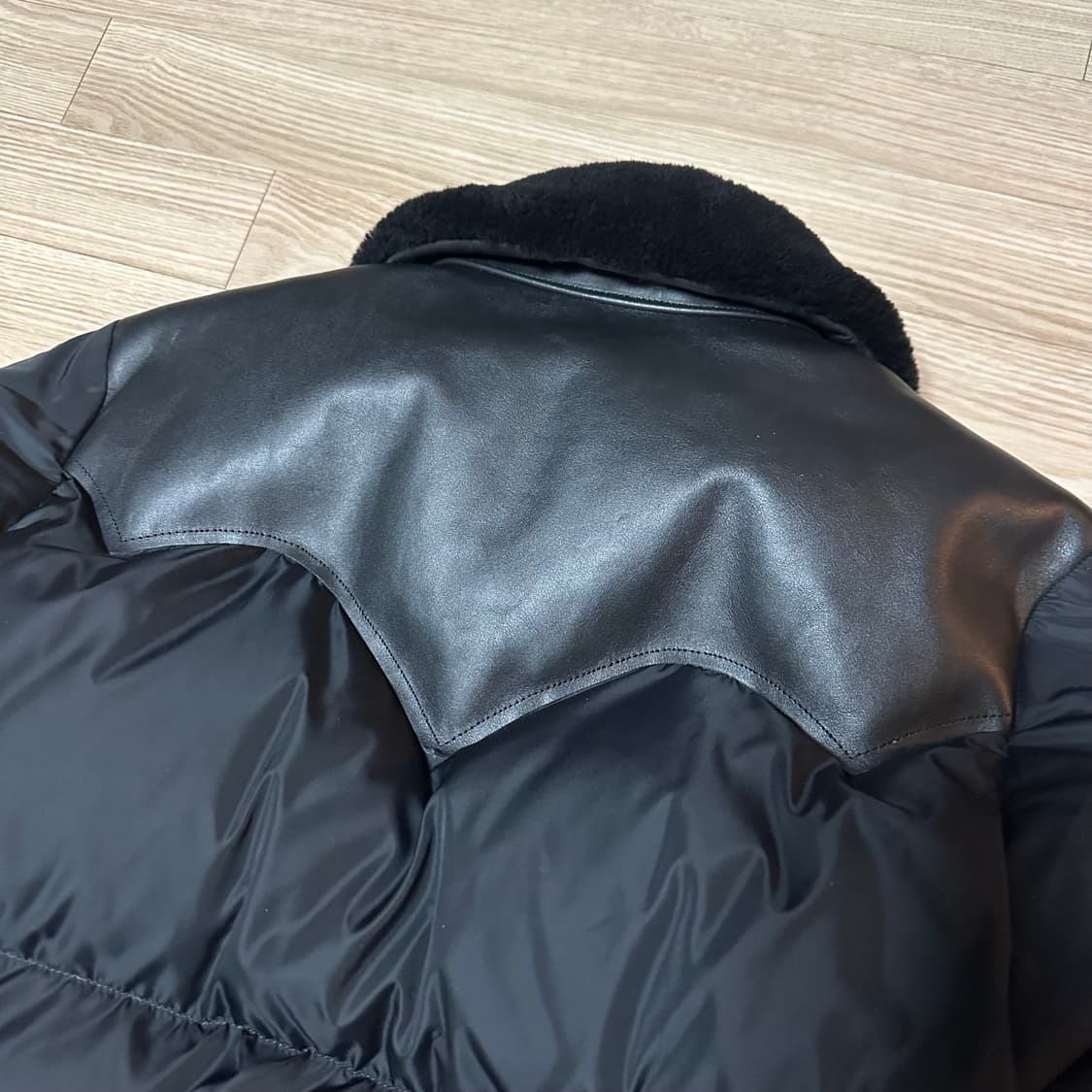 록키마운틴페더베드 50주년 크리스티 자켓 블랙 40 상품이미지3