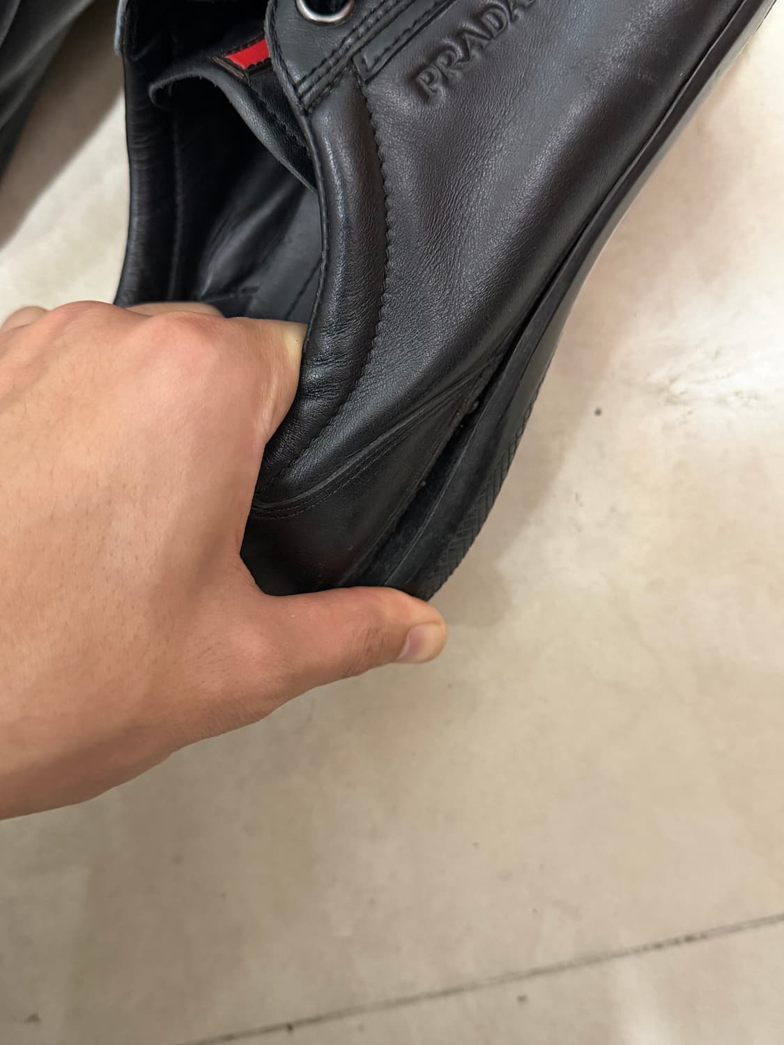 [44] 프라다 스포츠 로고 블랙 레더 스니커즈 상품이미지9
