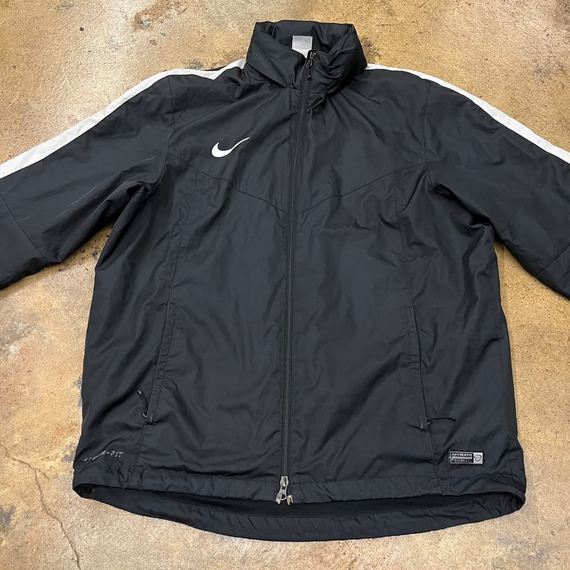 [정품/XXL] 나이키 블랙 바람막이 자켓 b8 상품이미지3