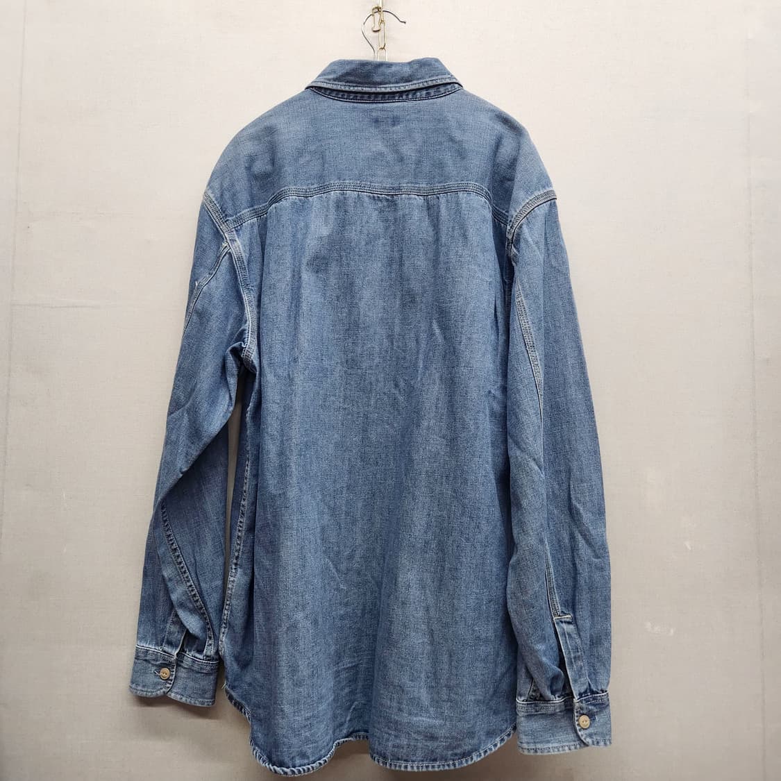 유니클로 투포켓 데님 셔츠 L(L) 상품이미지4