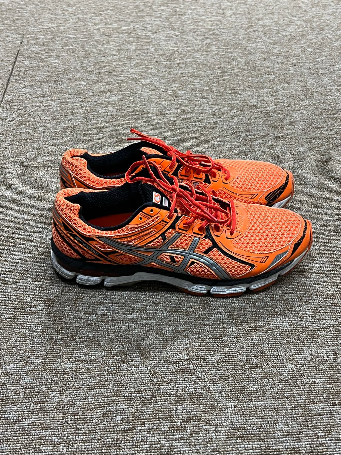 아식스 GT-2000 오렌지 런닝화 290mm 상품이미지4