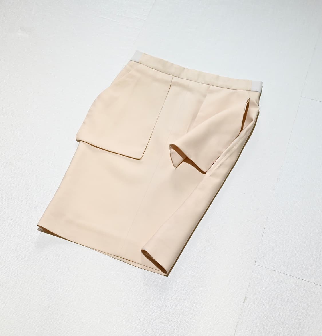 phobe celine two dimensional pocket skir 상품이미지1