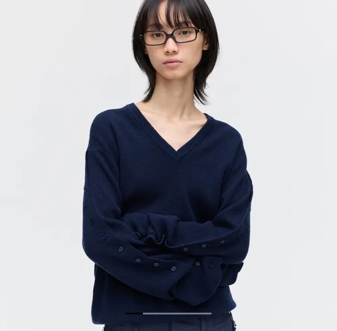 PLZPROJECT Button Sleeve V-Neck Knit  상품이미지1