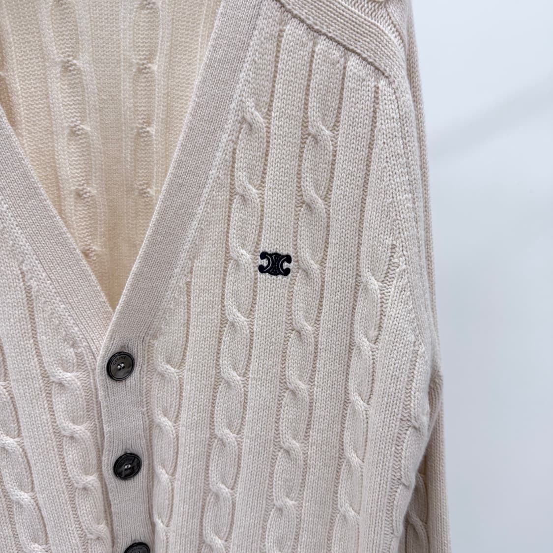 [S+급/XL] 셀린느 트리오페 캐시미어 케이블 니트 가디건 아이보리 상품이미지2