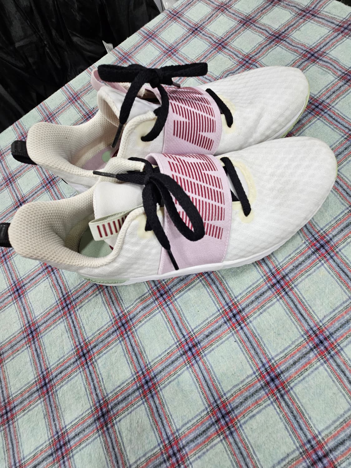 나이키 리뉴 인시즌 TR9   US6 상품이미지2