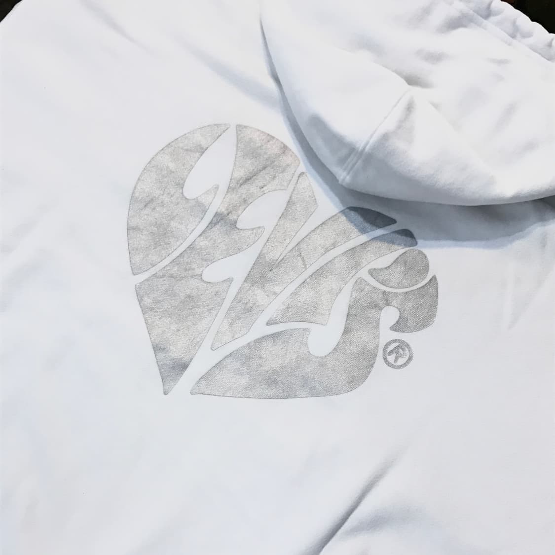 리바이스 화이트 쭈리 오버핏 숏 후디 여성 프리사이즈 상품이미지6