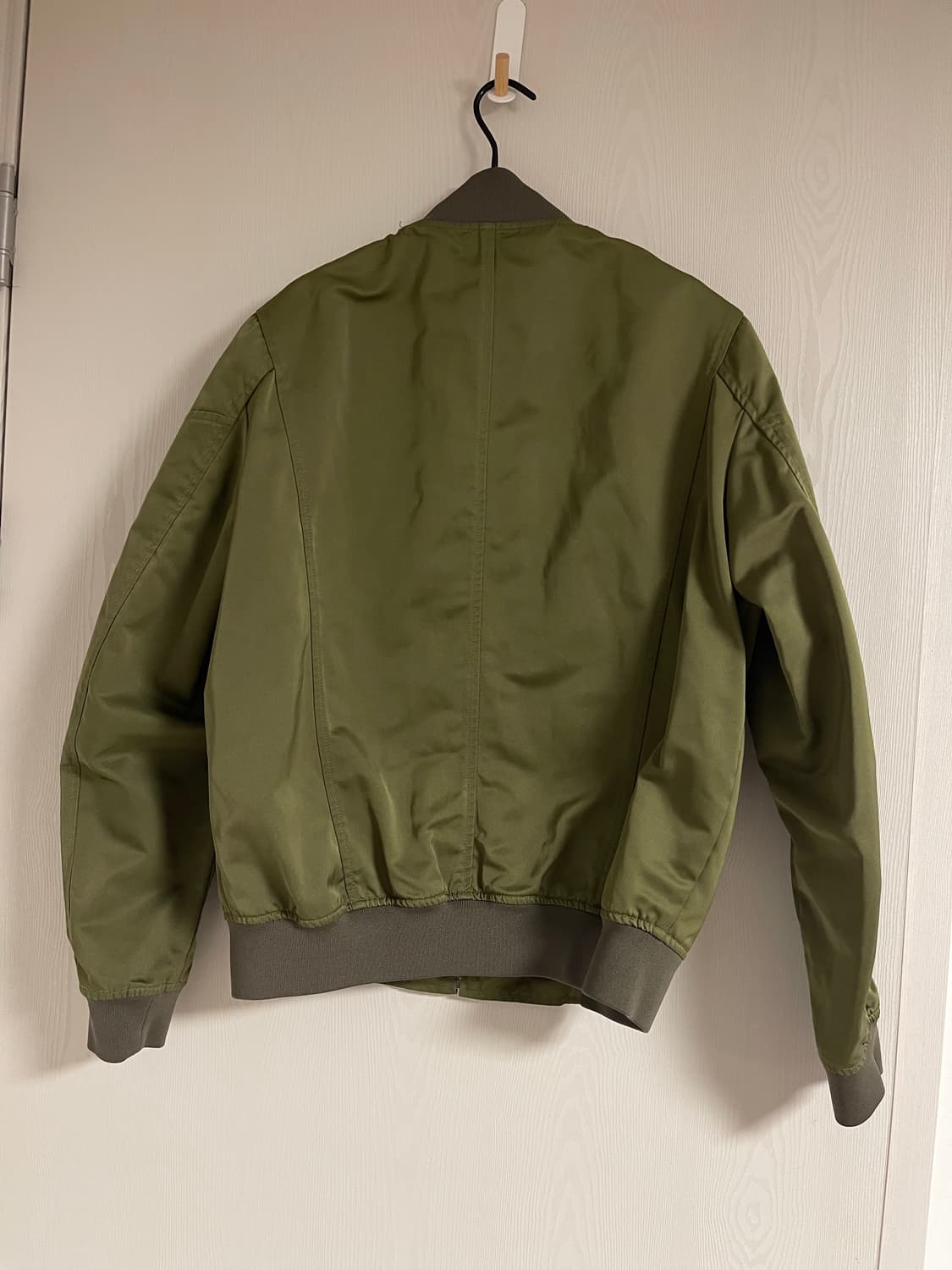 한섬 타임(TIME) 옴므 MA-1 봄가을 점퍼 봄버 올리브 100 상품이미지5